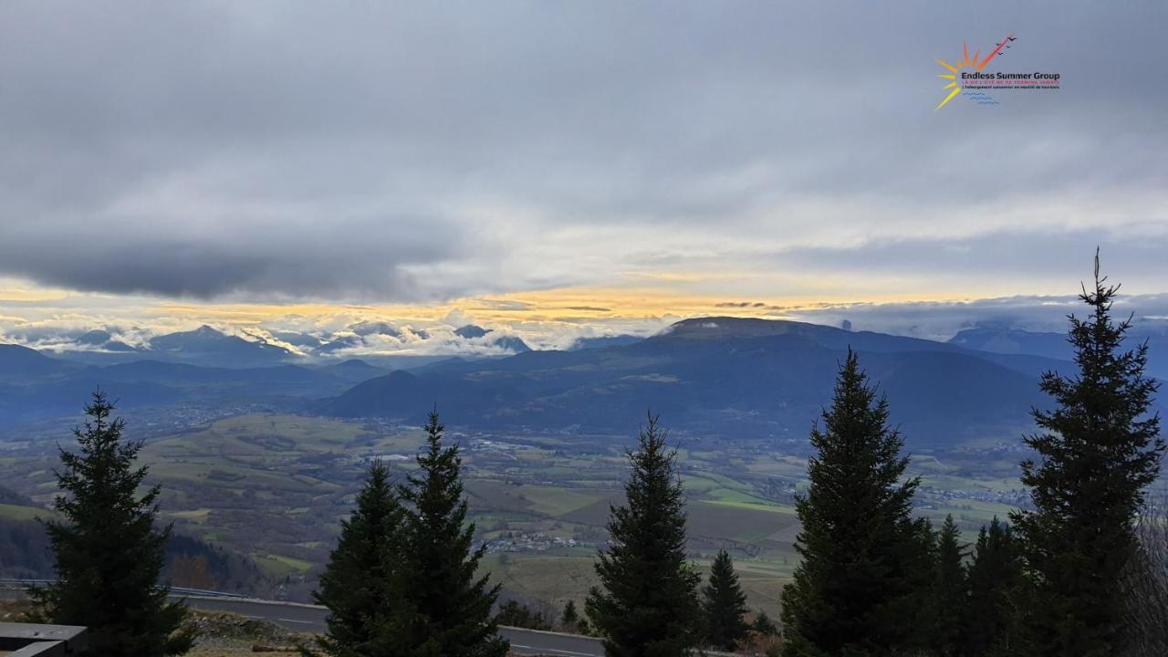 Studio 05 Saint Honore 1500, Vue Montagne Et Lac, 2 Personnes, Serie Anthracite Netflix Luaran gambar