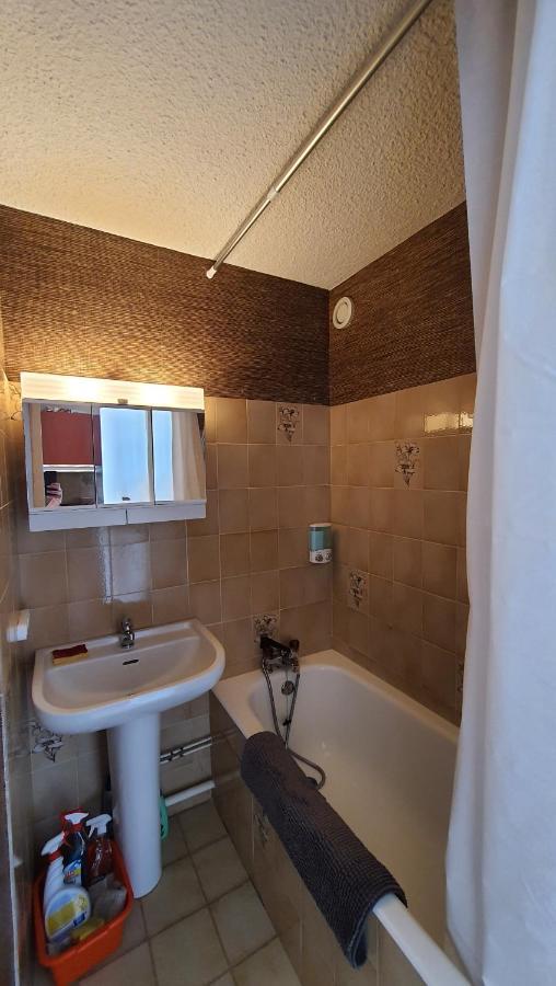 Studio 05 Saint Honore 1500, Vue Montagne Et Lac, 2 Personnes, Serie Anthracite Netflix Luaran gambar
